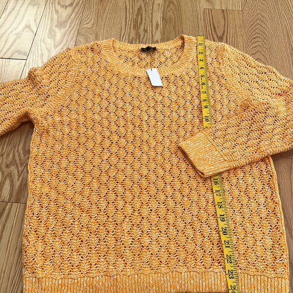 New! Talbots large orange knit crew sweater. - Picture 6 of 7